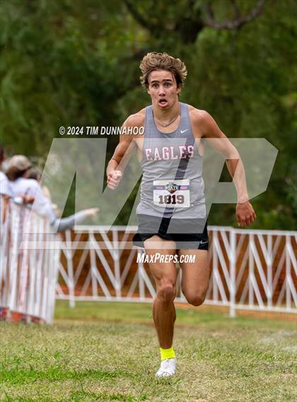 Thumbnail 2 in UIL 3A Boys Cross Country Finals photogallery.
