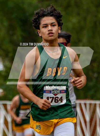 Thumbnail 1 in UIL 3A Boys Cross Country Finals photogallery.