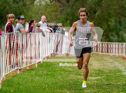 Thumbnail 3 in UIL 3A Boys Cross Country Finals photogallery.