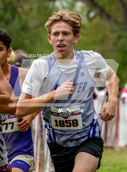 Thumbnail 2 in UIL 3A Boys Cross Country Finals photogallery.