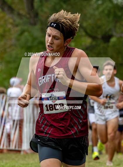 Thumbnail 3 in UIL 3A Boys Cross Country Finals photogallery.