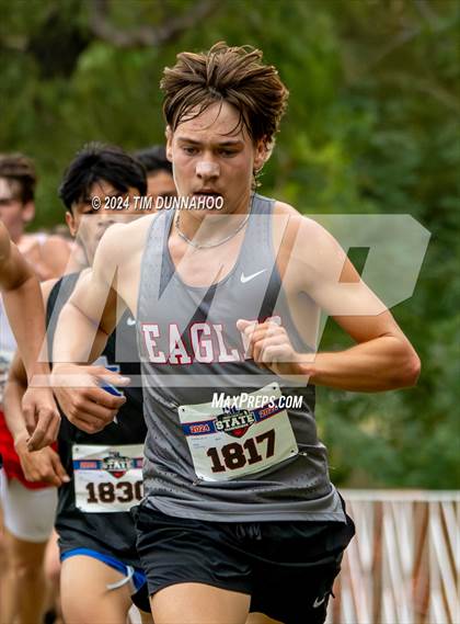 Thumbnail 2 in UIL 3A Boys Cross Country Finals photogallery.