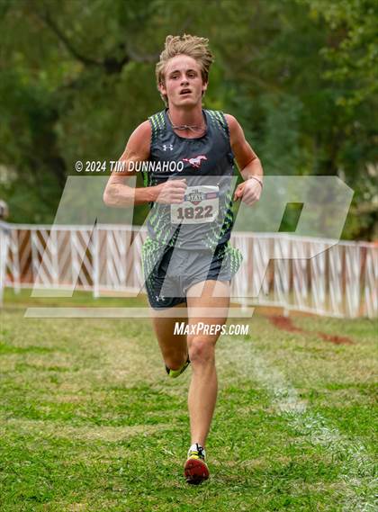 Thumbnail 1 in UIL 3A Boys Cross Country Finals photogallery.