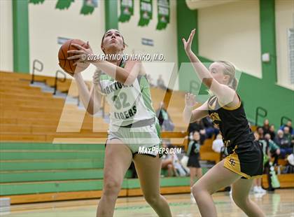 Thumbnail 1 in Guerin Catholic @ Yorktown photogallery.