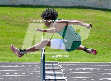 Thumbnail 1 in UIL 6A Track & Field Area 21&22 (110 Hurdles) photogallery.