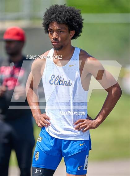 Thumbnail 2 in UIL 6A Track & Field Area 21&22 (110 Hurdles) photogallery.