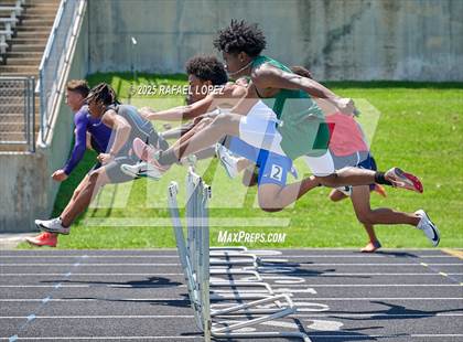 Thumbnail 2 in UIL 6A Track & Field Area 21&22 (110 Hurdles) photogallery.