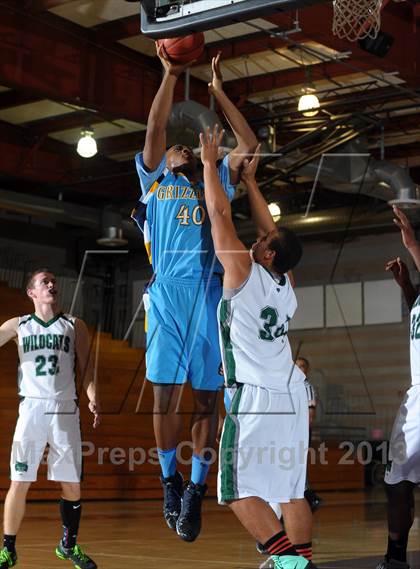 Thumbnail 2 in Los Osos vs. Twentynine Palms (Inland Empire Classic) photogallery.