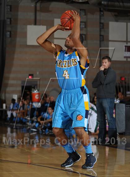 Thumbnail 3 in Los Osos vs. Twentynine Palms (Inland Empire Classic) photogallery.