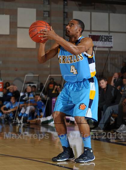 Thumbnail 1 in Los Osos vs. Twentynine Palms (Inland Empire Classic) photogallery.