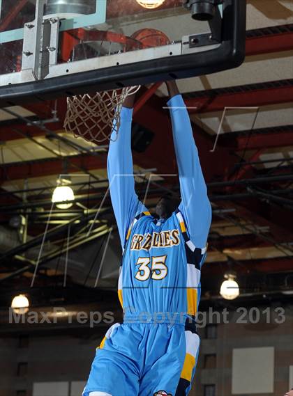 Thumbnail 1 in Los Osos vs. Twentynine Palms (Inland Empire Classic) photogallery.