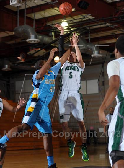 Thumbnail 3 in Los Osos vs. Twentynine Palms (Inland Empire Classic) photogallery.