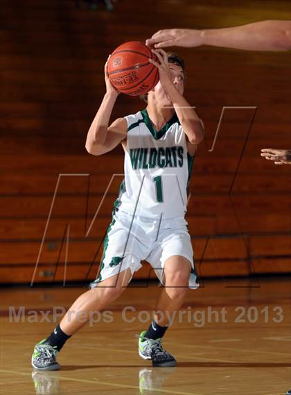 Thumbnail 2 in Los Osos vs. Twentynine Palms (Inland Empire Classic) photogallery.