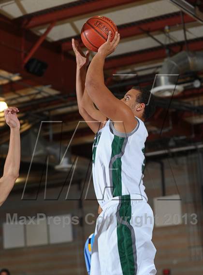 Thumbnail 3 in Los Osos vs. Twentynine Palms (Inland Empire Classic) photogallery.