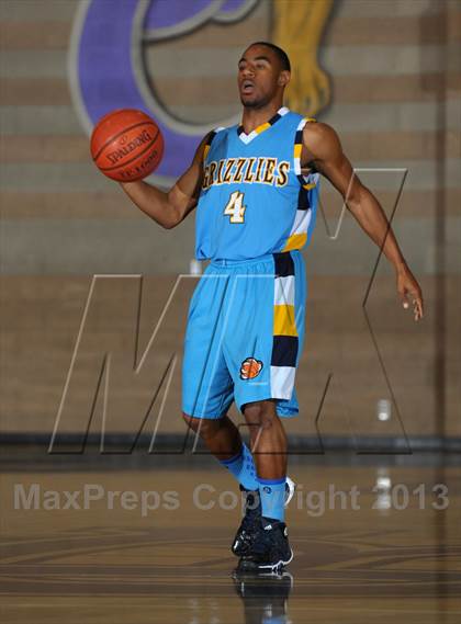 Thumbnail 3 in Los Osos vs. Twentynine Palms (Inland Empire Classic) photogallery.