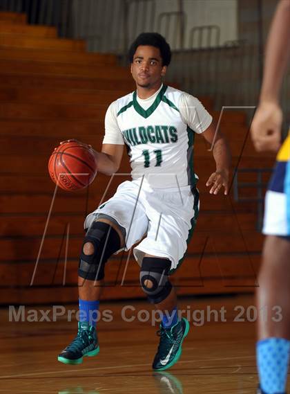 Thumbnail 3 in Los Osos vs. Twentynine Palms (Inland Empire Classic) photogallery.