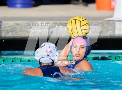 Thumbnail 2 in JV: American @ Foothill photogallery.