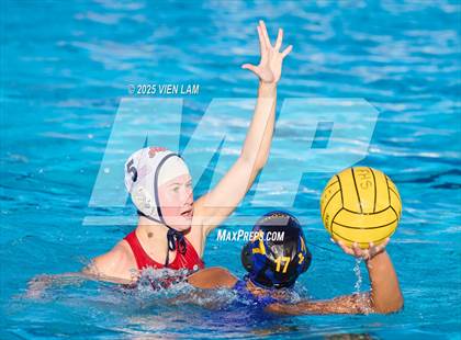Thumbnail 1 in JV: American @ Foothill photogallery.