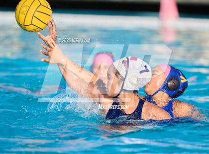 Thumbnail 3 in JV: American @ Foothill photogallery.