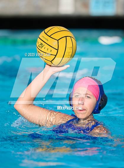 Thumbnail 1 in JV: American @ Foothill photogallery.