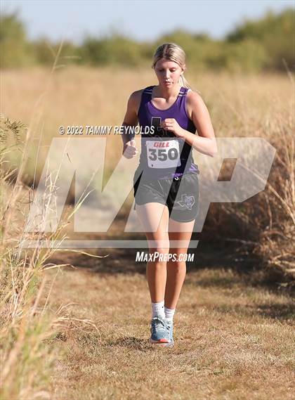 Thumbnail 1 in UIL District 21 1A Cross Country Championship photogallery.
