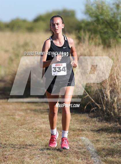 Thumbnail 2 in UIL District 21 1A Cross Country Championship photogallery.