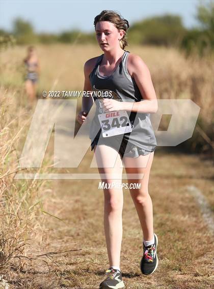 Thumbnail 3 in UIL District 21 1A Cross Country Championship photogallery.