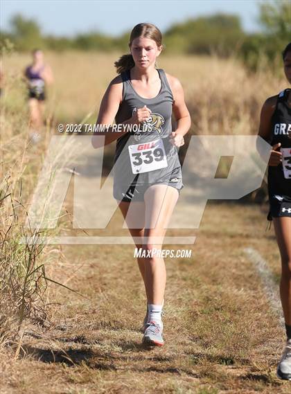 Thumbnail 2 in UIL District 21 1A Cross Country Championship photogallery.
