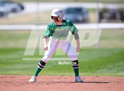 Thumbnail 3 in Windthorst vs Jones (Muenster Tournament) photogallery.