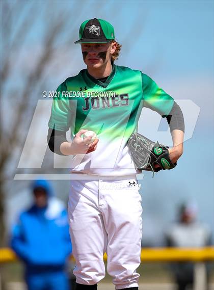 Thumbnail 2 in Windthorst vs Jones (Muenster Tournament) photogallery.
