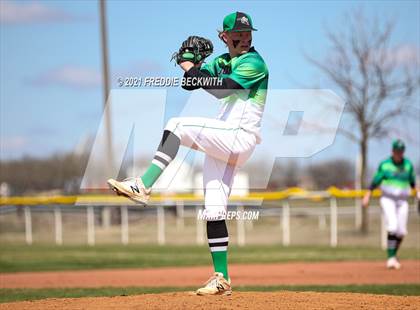 Thumbnail 1 in Windthorst vs Jones (Muenster Tournament) photogallery.