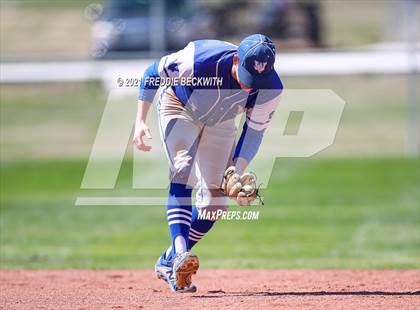 Thumbnail 1 in Windthorst vs Jones (Muenster Tournament) photogallery.