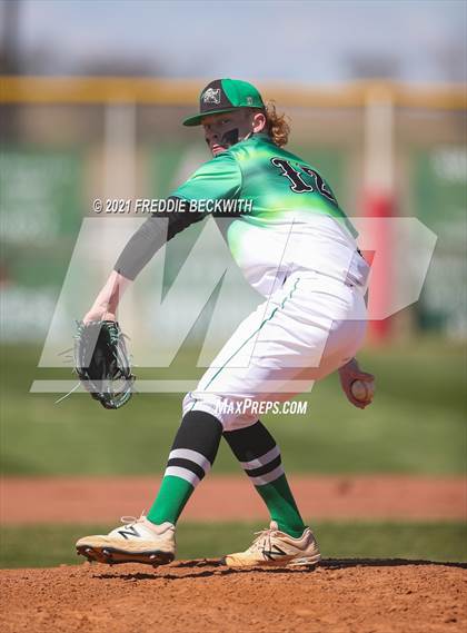 Thumbnail 1 in Windthorst vs Jones (Muenster Tournament) photogallery.