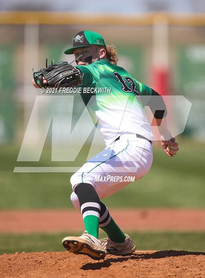 Thumbnail 1 in Windthorst vs Jones (Muenster Tournament) photogallery.