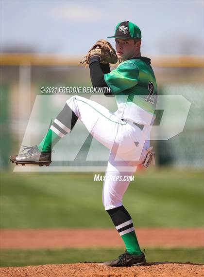 Thumbnail 2 in Windthorst vs Jones (Muenster Tournament) photogallery.