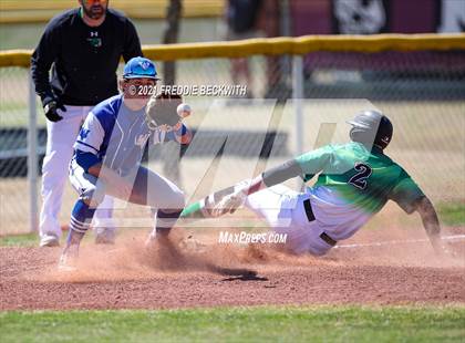 Thumbnail 1 in Windthorst vs Jones (Muenster Tournament) photogallery.