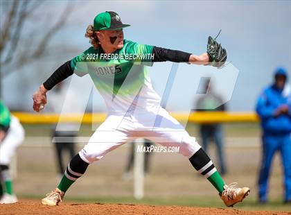 Thumbnail 3 in Windthorst vs Jones (Muenster Tournament) photogallery.