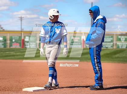 Thumbnail 3 in Windthorst vs Jones (Muenster Tournament) photogallery.