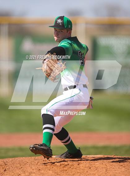 Thumbnail 3 in Windthorst vs Jones (Muenster Tournament) photogallery.