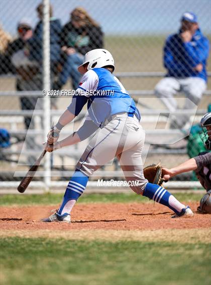 Thumbnail 3 in Windthorst vs Jones (Muenster Tournament) photogallery.