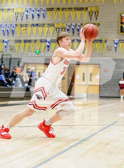 Thumbnail 2 in Foothill vs. Whitney (Mike Takayama Memorial) photogallery.