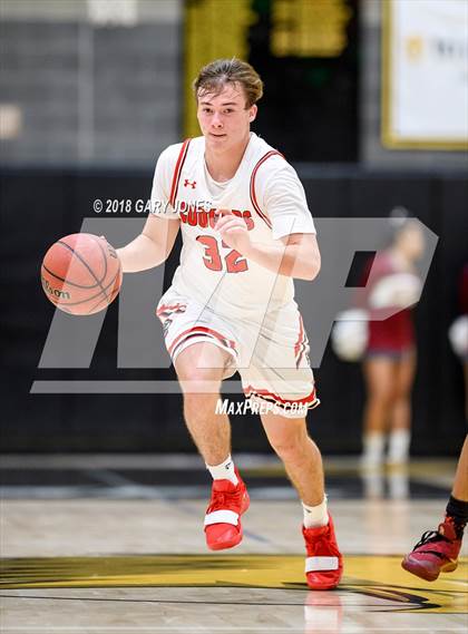 Thumbnail 2 in Foothill vs. Whitney (Mike Takayama Memorial) photogallery.