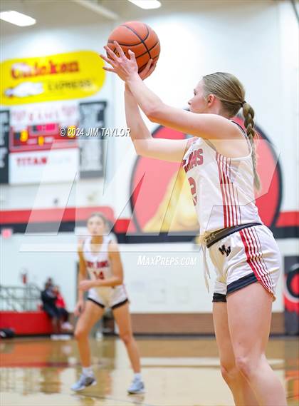 Thumbnail 1 in Azle @ Mineral Wells photogallery.