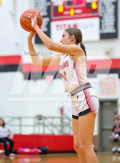 Thumbnail 2 in Azle @ Mineral Wells photogallery.