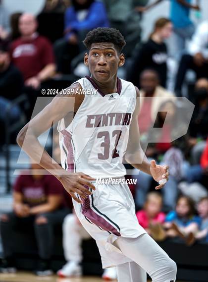 Thumbnail 3 in Belle Chasse @ Central (LHSAA Division 1 Non-Select Round 1) photogallery.