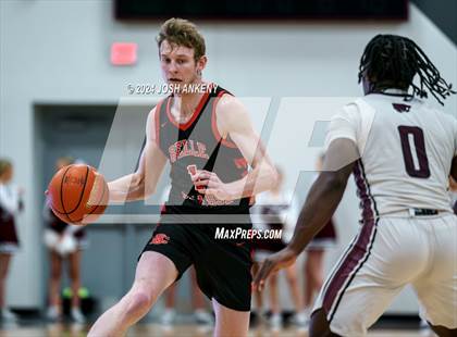 Thumbnail 2 in Belle Chasse @ Central (LHSAA Division 1 Non-Select Round 1) photogallery.