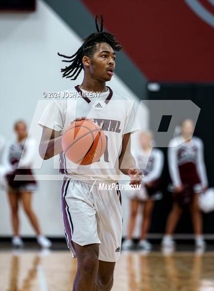 Thumbnail 2 in Belle Chasse @ Central (LHSAA Division 1 Non-Select Round 1) photogallery.