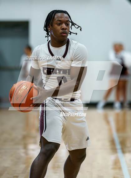 Thumbnail 3 in Belle Chasse @ Central (LHSAA Division 1 Non-Select Round 1) photogallery.