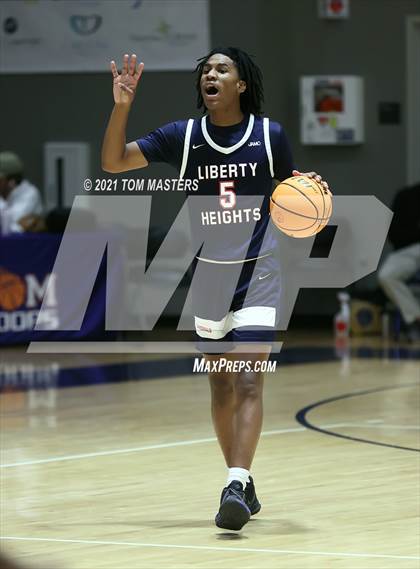 Thumbnail 2 in Liberty Heights vs Legion Collegiate Academy photogallery.