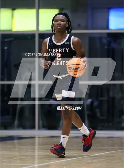 Thumbnail 3 in Liberty Heights vs Legion Collegiate Academy photogallery.